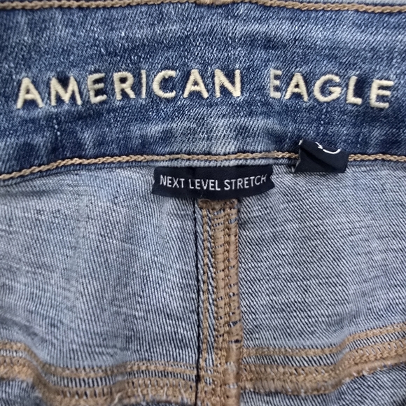 American Eagle Next Level Stretch Artist Crop Size 12 - Picture 2 of 6